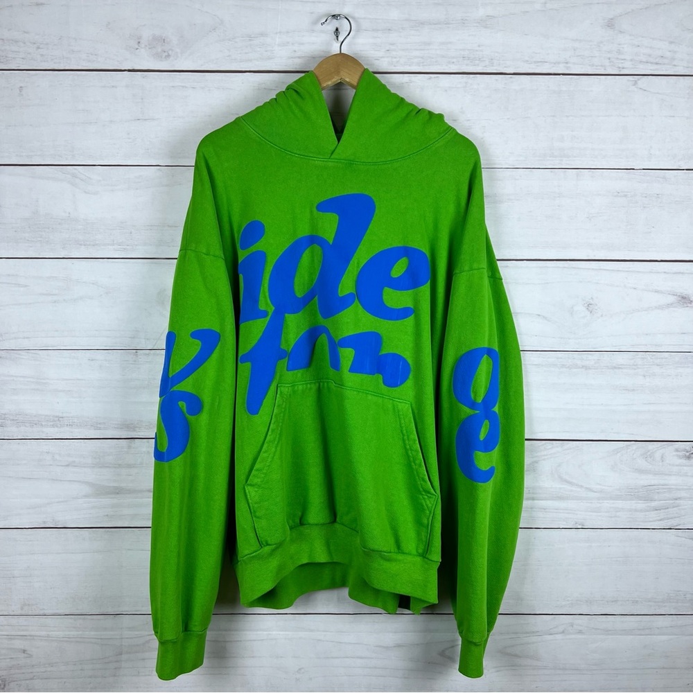 Video Store Mega Puff Print Hoodie XXL